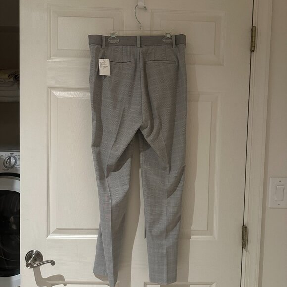 NWT Uniqlo Plaid Pant Gray Size Medium - Picture 3 of 5